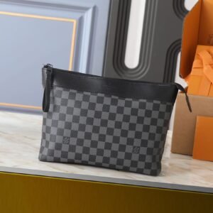 Damier Graphite Pouch